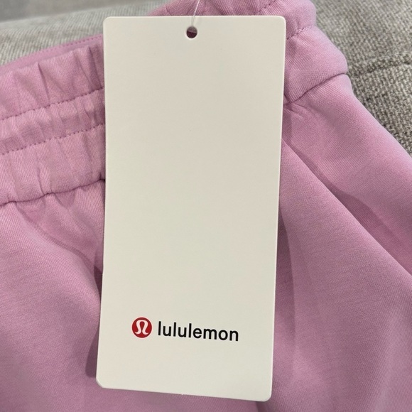 NWT Lululemon Softstreme High Rise Shorts In Vita Pink 4" Size 6 - Picture 7 of 8